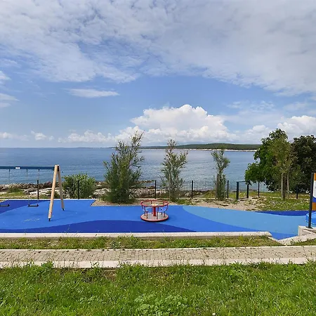 Apartment 2334 Koromacno