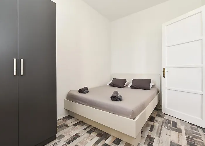 2334 Apartman Koromacno